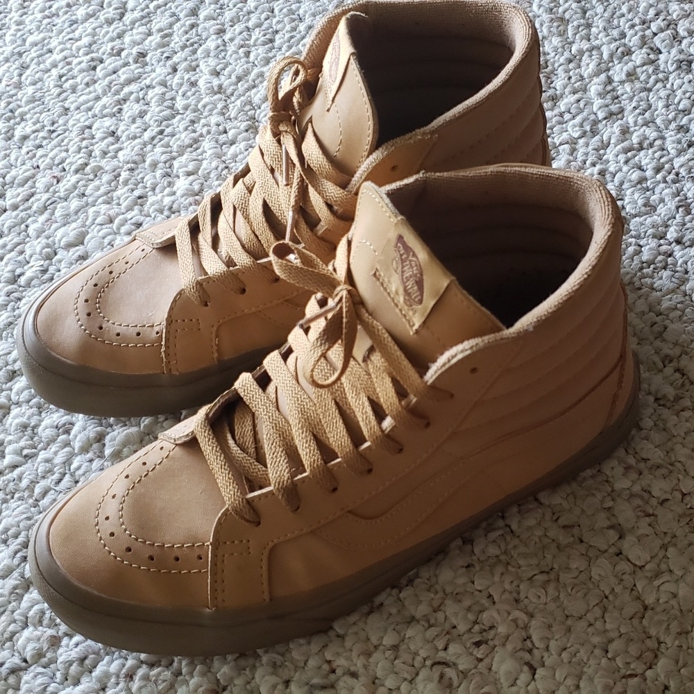 Vans midtop shoes